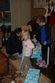2012-12-25 08 Christmas Morning J&H.jpg